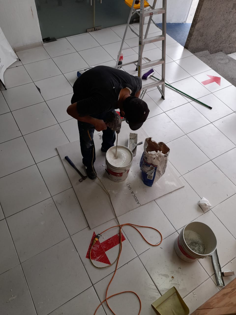 EMBOQUILLADO Y TEXTURIZADO